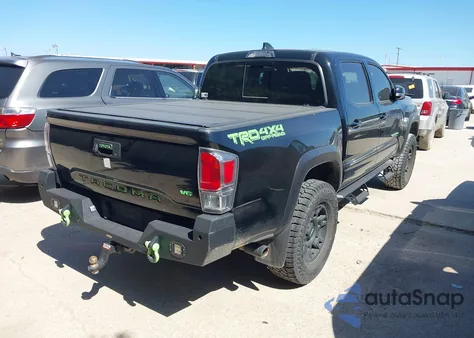 2022 Toyota Tacoma Trd Off Road z USA, uszkodzony, nr VIN 3TMCZ5AN6NM462965